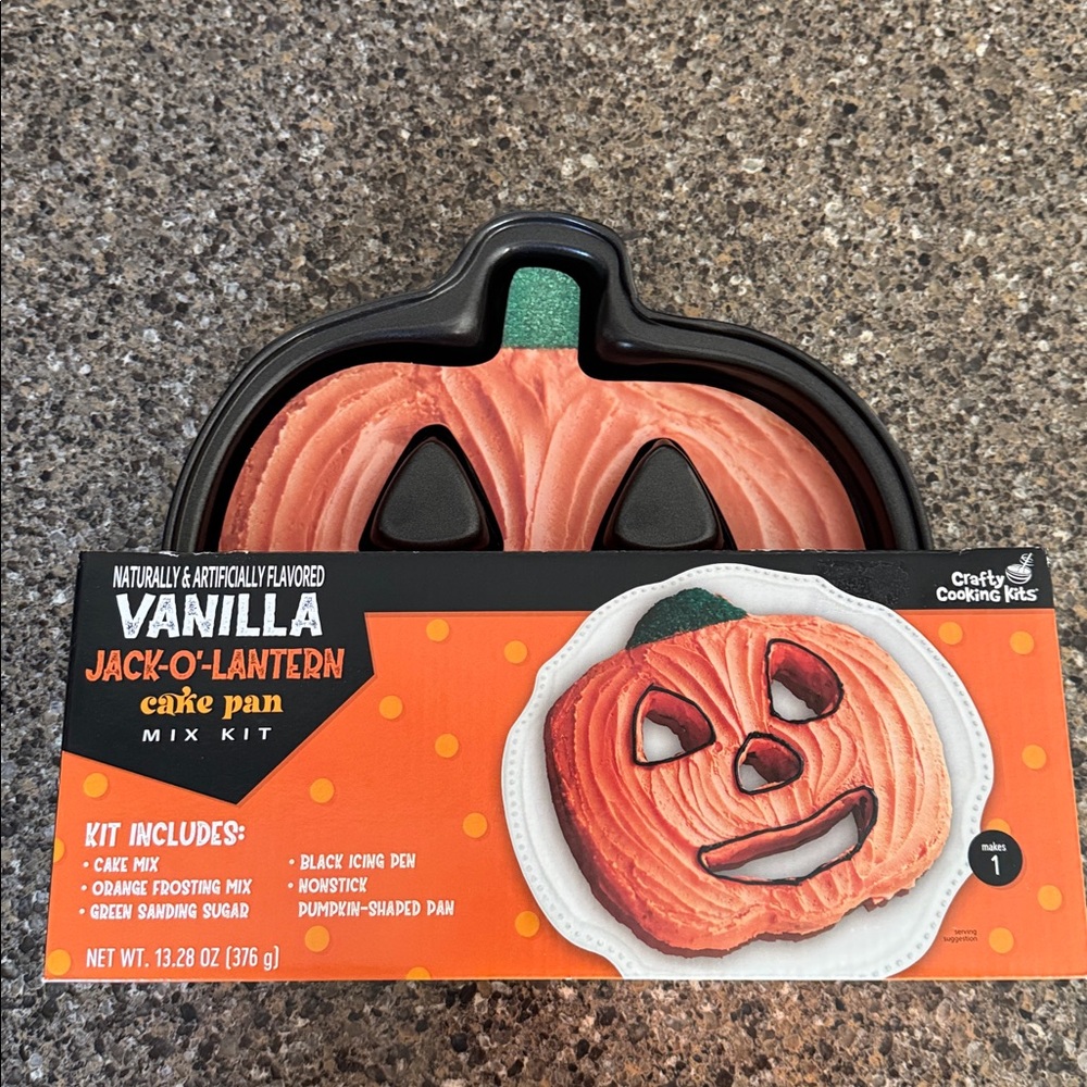 NEW Crafty Cooking Kits Jack-O'-Lantern Cake Pan